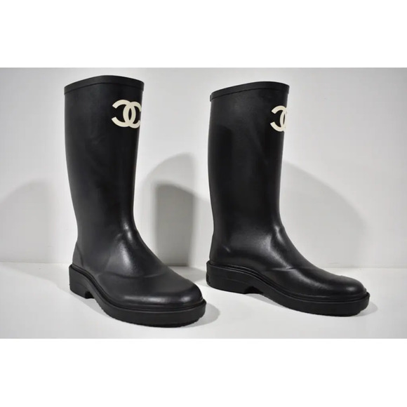 Chanel REV Black White Caoutchouc CC Logo High Pull On Rubber Rain Boots 40 - Picture 4 of 12